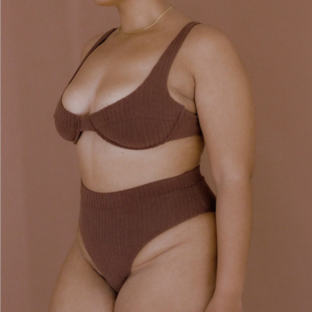 Ochrelane - Ribbed Toweling High waist bottom